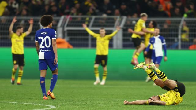 开云官网-把欧冠1/4决赛踢成鲁尔区德比，多特坐过山车翻盘